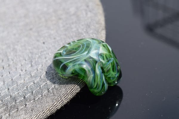 Mystery glass drippy hat pin - Image 2